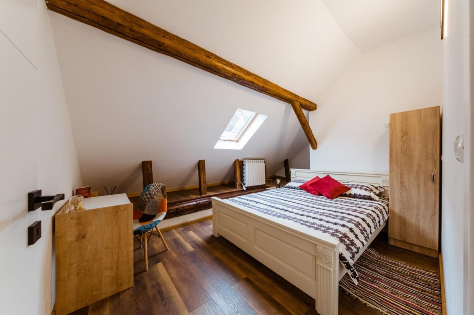Ferienwohnung Evu Long Street Brașov Exterior foto
