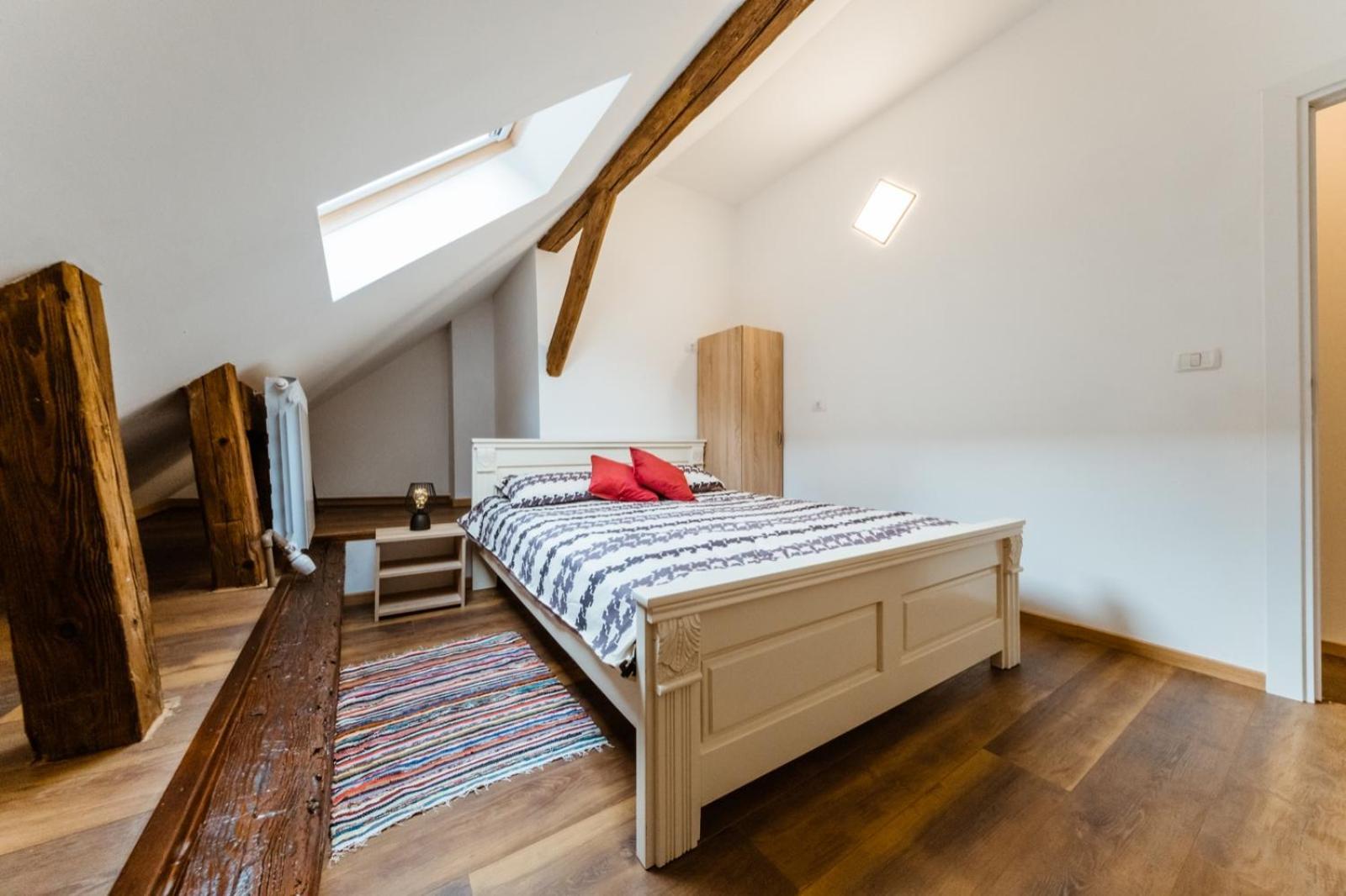 Ferienwohnung Evu Long Street Brașov Exterior foto